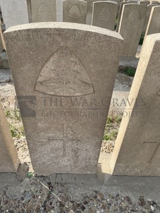 BAGHDAD (NORTH GATE) WAR CEMETERY - REEVES, W G
